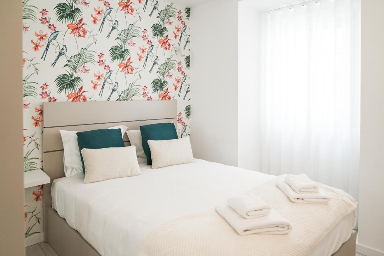 Nazare One Bedroom, 2 Mins From The Beach מראה חיצוני תמונה