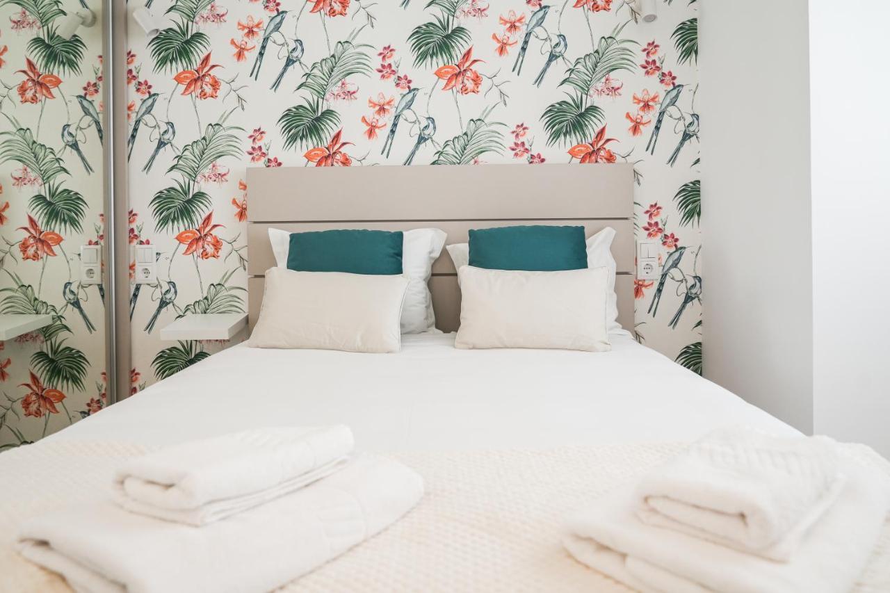 Nazare One Bedroom, 2 Mins From The Beach מראה חיצוני תמונה