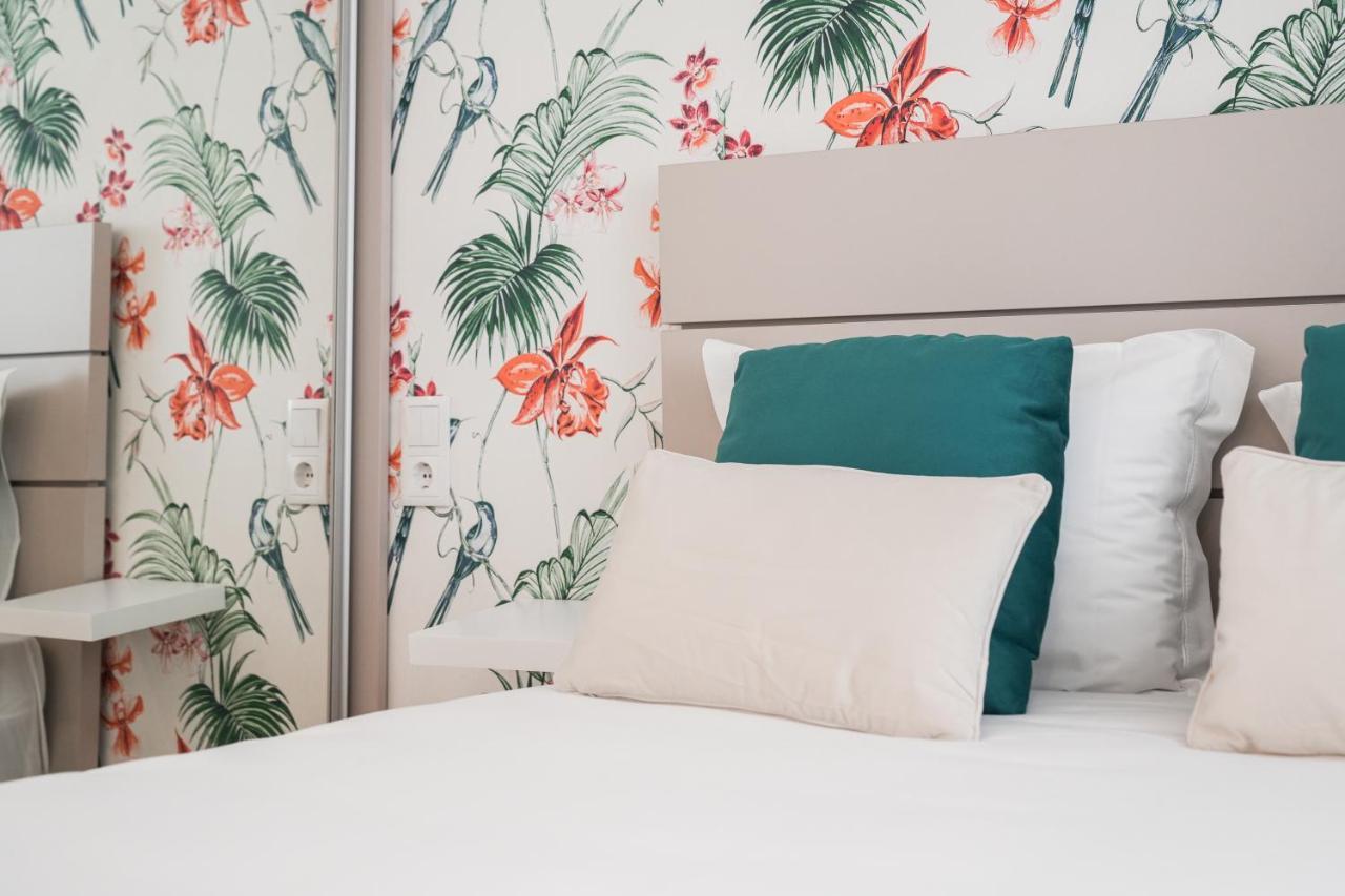 Nazare One Bedroom, 2 Mins From The Beach מראה חיצוני תמונה